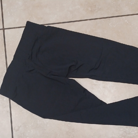Never Worn LNA Black Leggings With Ankle Zippers, Size XS - Picture 4 of 6